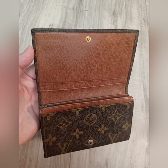 Louis Vuitton Monogram Canvas Porte Monnaie Tresor Wallet - Picture 7 of 12